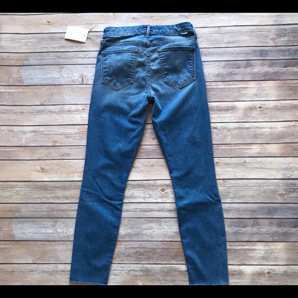 MOTHER The Looker Ankle Fray Jeans - Picture 5 of 5